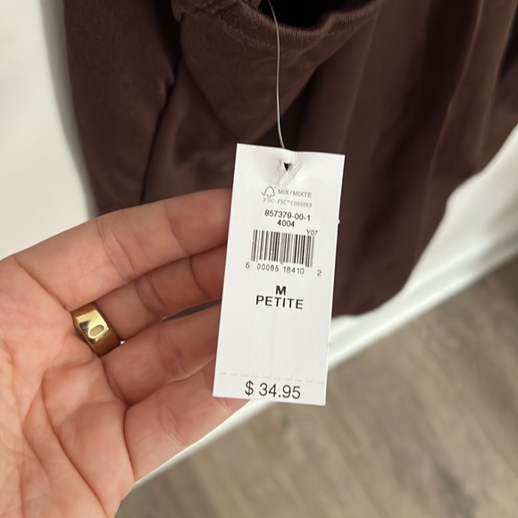 GAP V-Neck Modern Bodysuit in Chocolate Brown - Picture 3 of 3